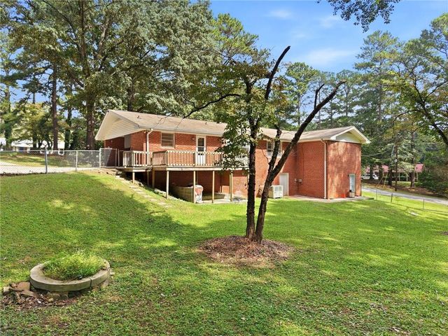 80 Stagecoach Circle, Stockbridge, GA 30281