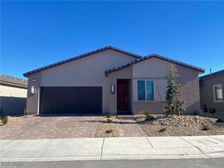 8668 Bench Street, Las Vegas, NV 89139