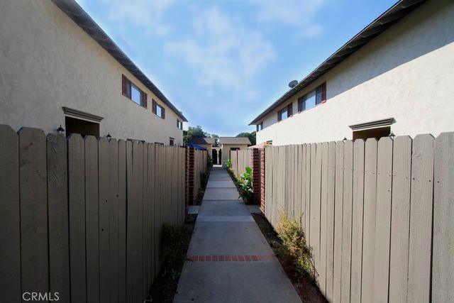 614 Linwood B, Monrovia, CA 91016