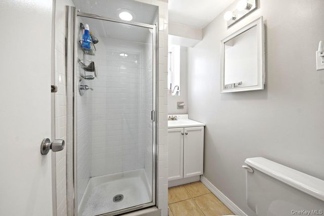 195 Graff Avenue, Bronx, NY 10465