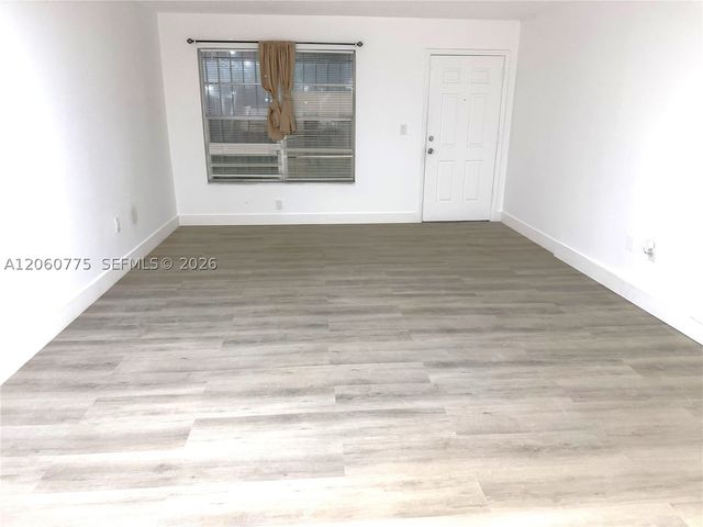 291 NW 177th St C-120, Miami Gardens, FL 33169