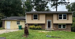 3591 Bramblevine Circle, Lithonia, GA 30038
