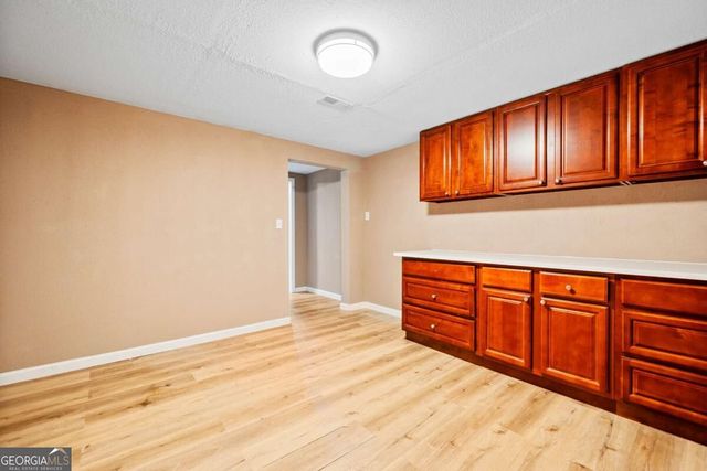 1810 Sunset Harbour Pointe, Lawrenceville, GA 30043