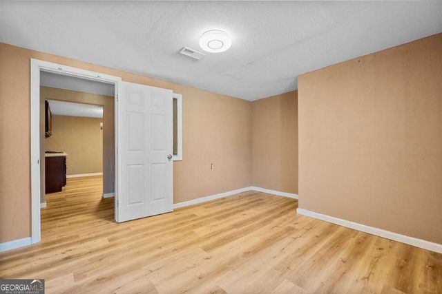1810 Sunset Harbour Pointe, Lawrenceville, GA 30043