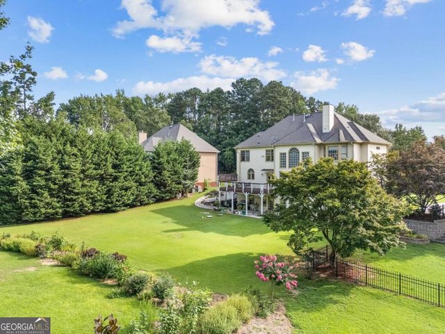1810 Sunset Harbour Pointe, Lawrenceville, GA 30043