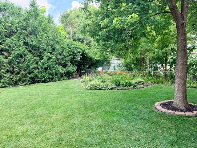 11820 S Avers Avenue, Alsip, IL 60803