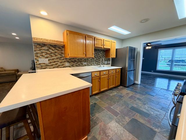 11820 S Avers Avenue, Alsip, IL 60803