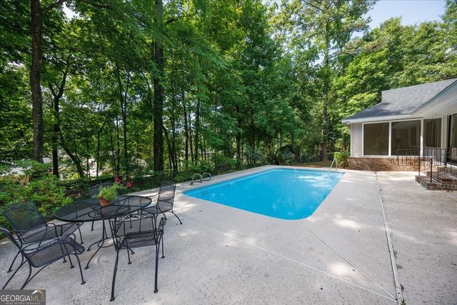 4950 Wellington Drive, Macon, GA 31210