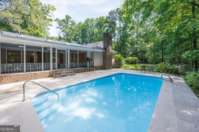 4950 Wellington Drive, Macon, GA 31210