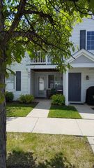 903 Silverstone Drive 903, Carpentersville, IL 60110