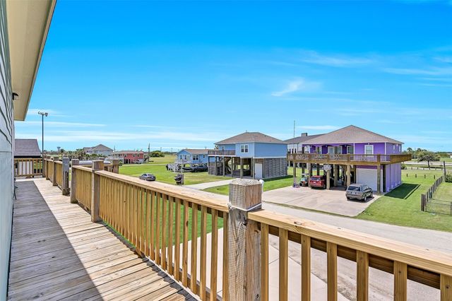 2418 Sand Crab, Port Bolivar, TX 77650