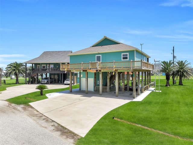 2418 Sand Crab, Port Bolivar, TX 77650