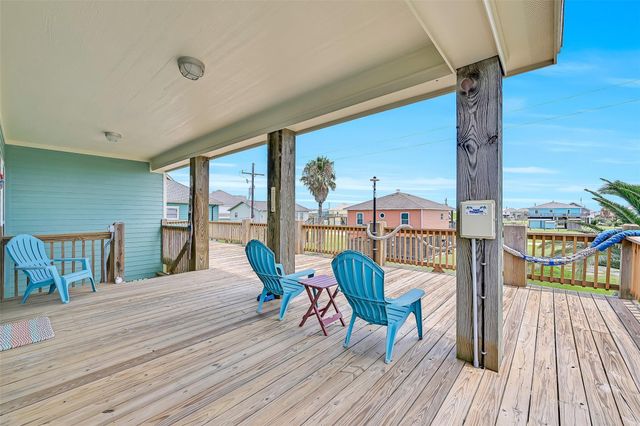 2418 Sand Crab, Port Bolivar, TX 77650