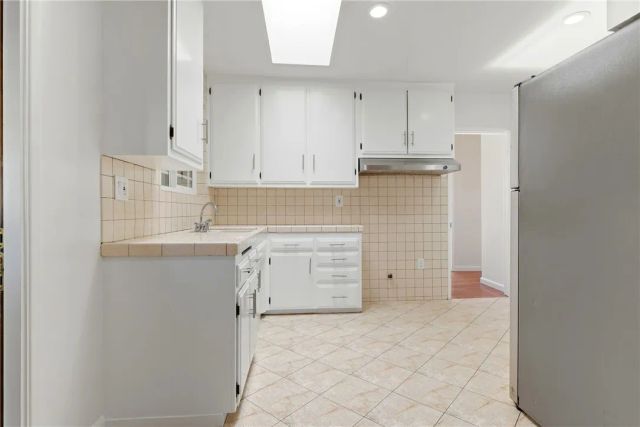 1718 S Mcpherrin, Monterey Park, CA 91754