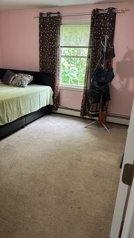 1 Clegg St, Worcester, MA 01603
