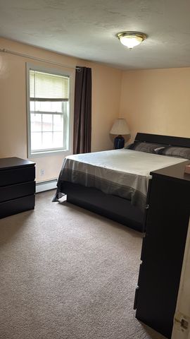1 Clegg St, Worcester, MA 01603