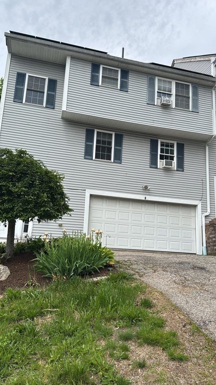 1 Clegg St, Worcester, MA 01603