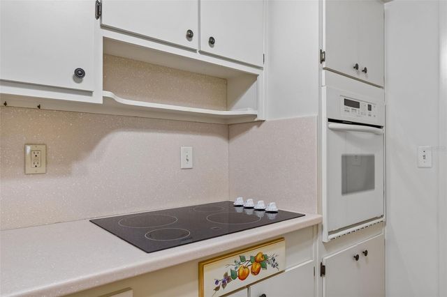808 WOODLEY ROAD, Clearwater, FL 33764