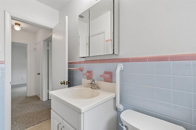 808 WOODLEY ROAD, Clearwater, FL 33764