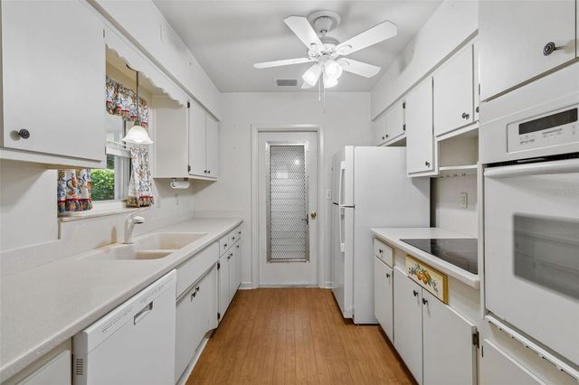 808 WOODLEY ROAD, Clearwater, FL 33764