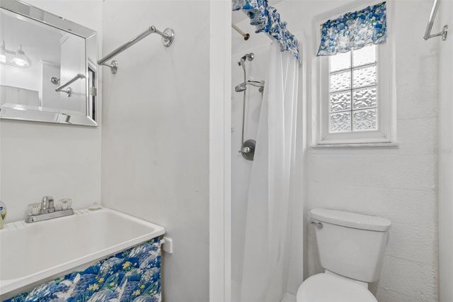 808 WOODLEY ROAD, Clearwater, FL 33764