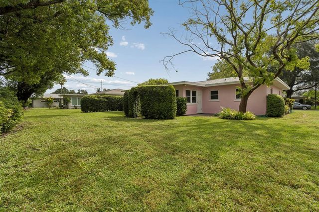 808 WOODLEY ROAD, Clearwater, FL 33764