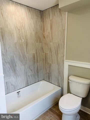 106 PARK AVE, Elmer, NJ 08318