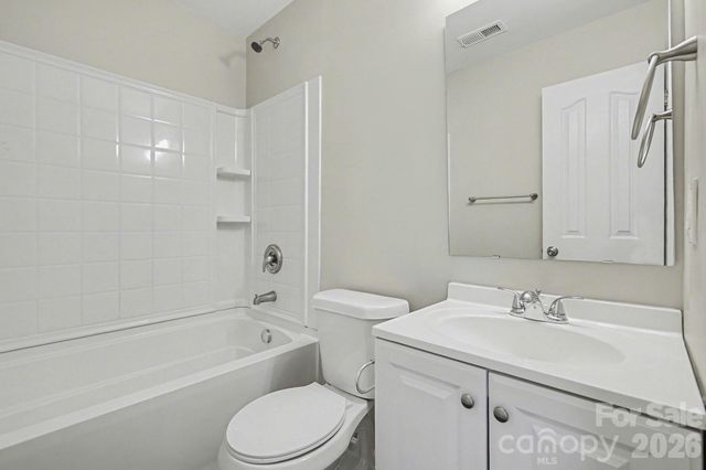 2418 S Cairns Mill Court, Charlotte, NC 28269