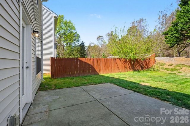 2418 S Cairns Mill Court, Charlotte, NC 28269