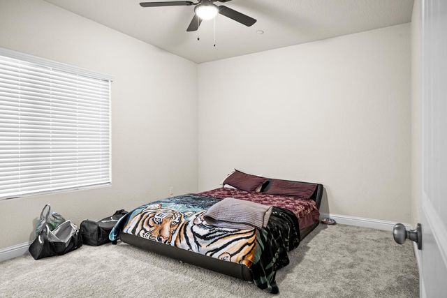 1637 N State Street, Fresno, CA 93722