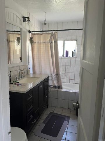 833 60th st, San Diego, CA 92114