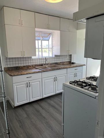 833 60th st, San Diego, CA 92114