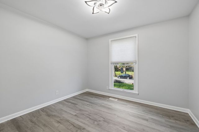 679 Frankfort Dr, Hermitage, TN 37076