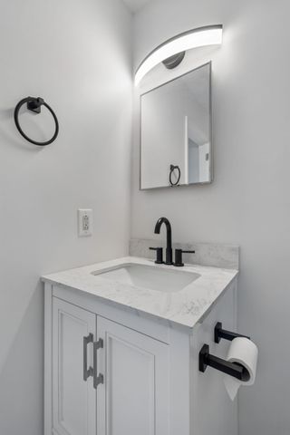 679 Frankfort Dr, Hermitage, TN 37076