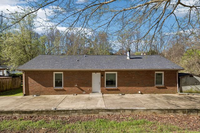 679 Frankfort Dr, Hermitage, TN 37076