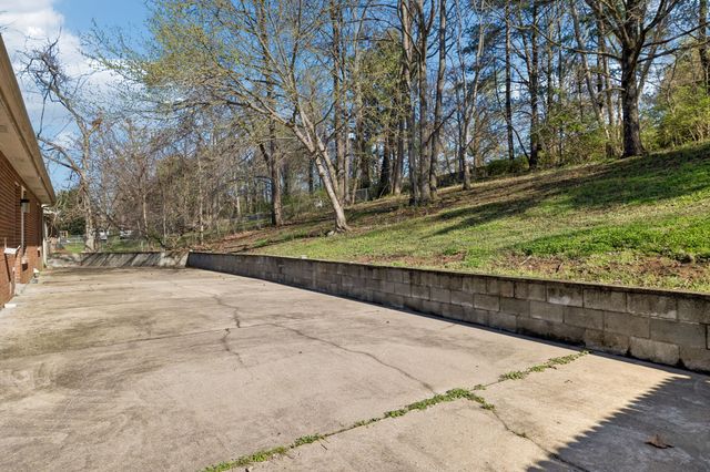 679 Frankfort Dr, Hermitage, TN 37076