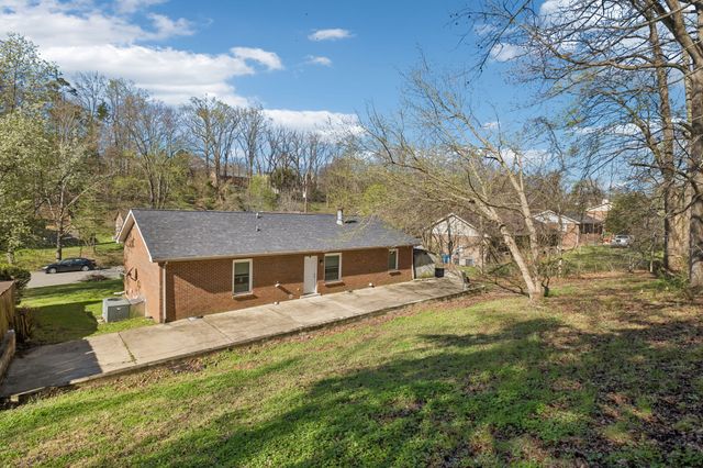 679 Frankfort Dr, Hermitage, TN 37076