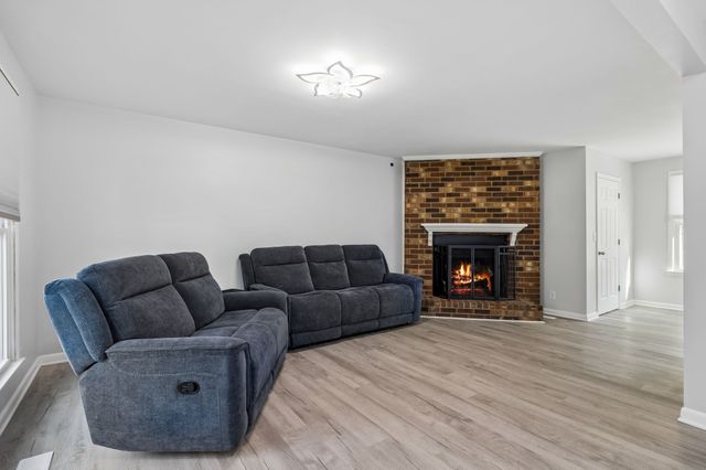 679 Frankfort Dr, Hermitage, TN 37076