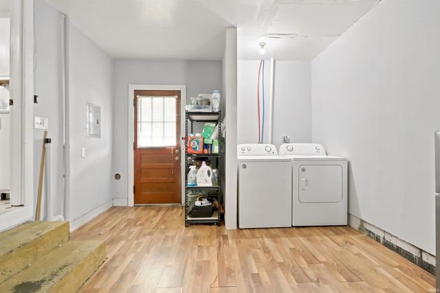 1631 S Boeke Road, Evansville, IN 47714