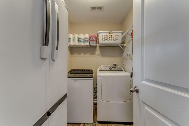 210 Honeyberry Lane, Rossville, GA 30741