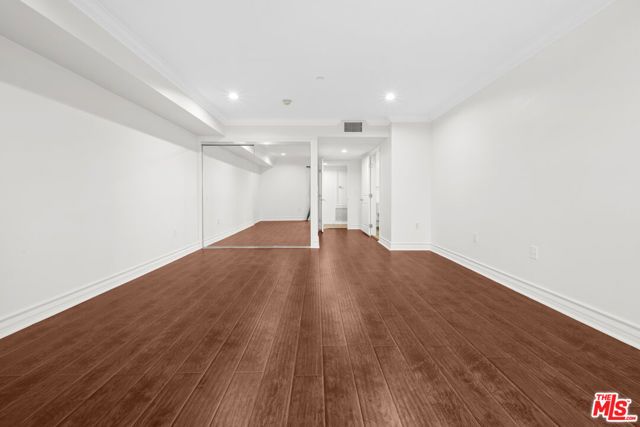 1621 Barry Avenue 301, Los Angeles, CA 90025