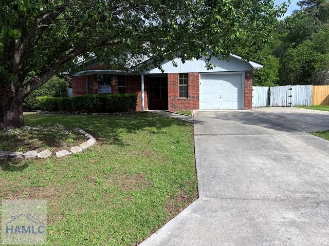 1477 Ben Gay Way, Hinesville, GA 31313