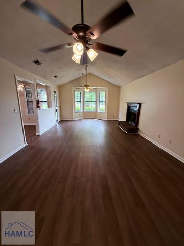 1477 Ben Gay Way, Hinesville, GA 31313
