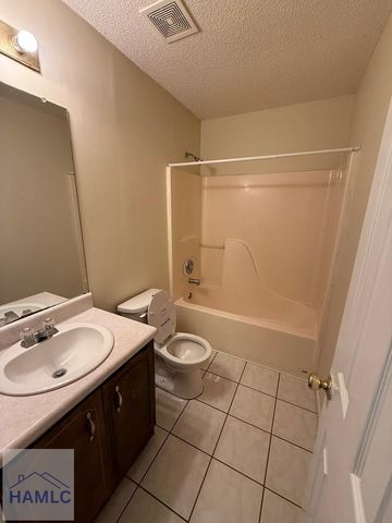1477 Ben Gay Way, Hinesville, GA 31313