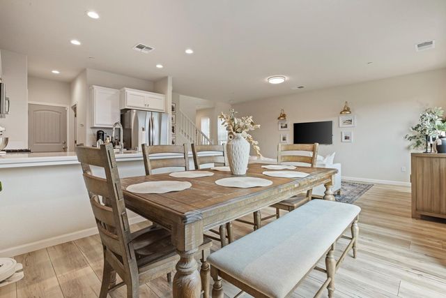 1520 Aspire Way, Modesto, CA 95356