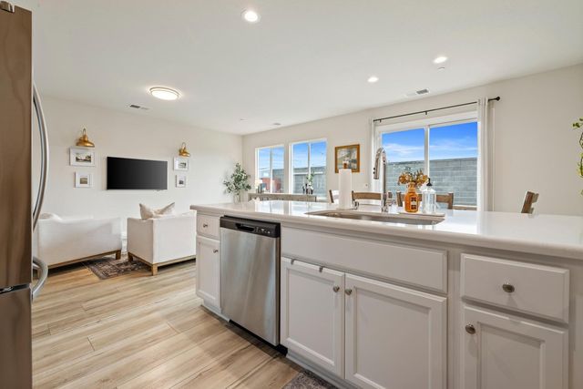 1520 Aspire Way, Modesto, CA 95356