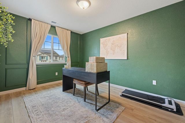 1520 Aspire Way, Modesto, CA 95356