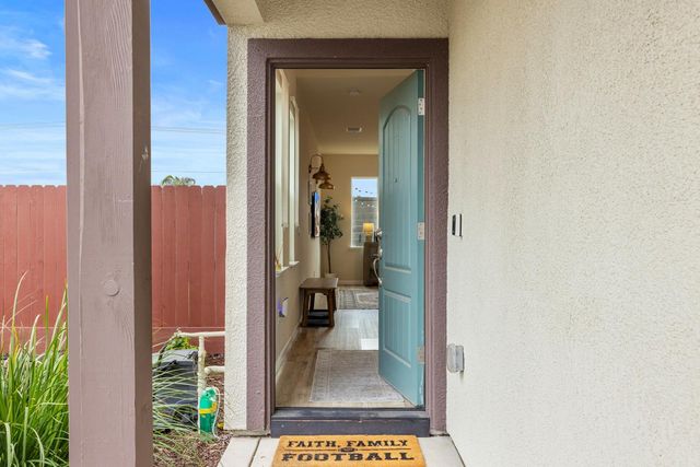 1520 Aspire Way, Modesto, CA 95356