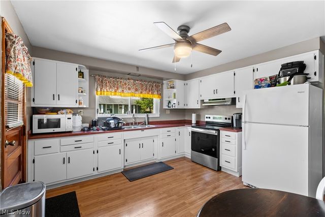 12 Cross Street, Bridgeport, OH 43912