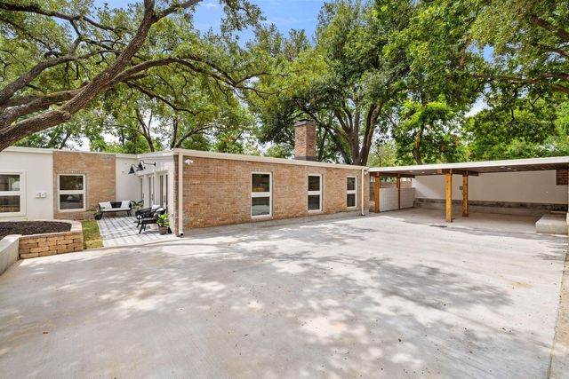 1503 E 15th ST, Georgetown, TX 78626